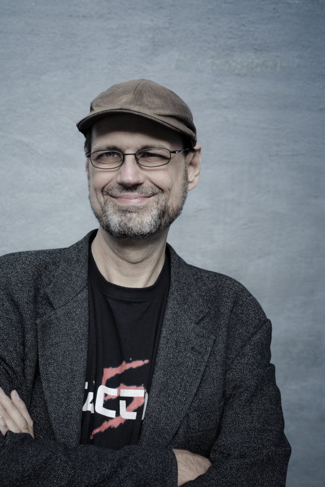 https://www.csaibildung.de/wp-content/uploads/2024/07/ChrisHuelsbeck_01-640x960.jpg